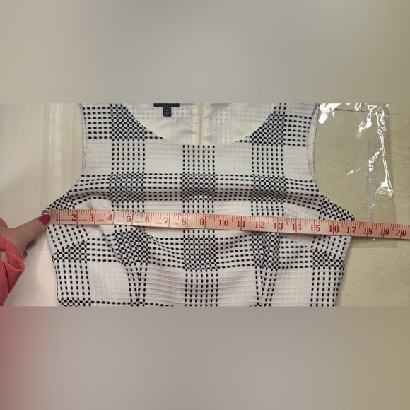 Talbots Black White Check A-line Shift Dress Size 4 Knee Length Sleeveless - Picture 4 of 8